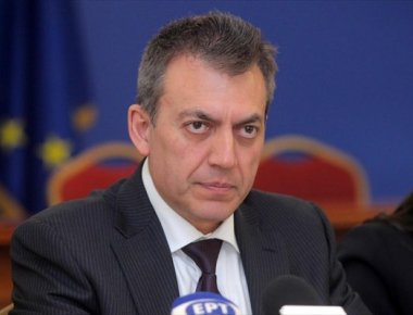 Γ. Βρούτσης: Εξαπέλυσε σφοδρή επίθεση στην Ε. Αχτσιόγλου για τις ασφαλιστικές οφειλές